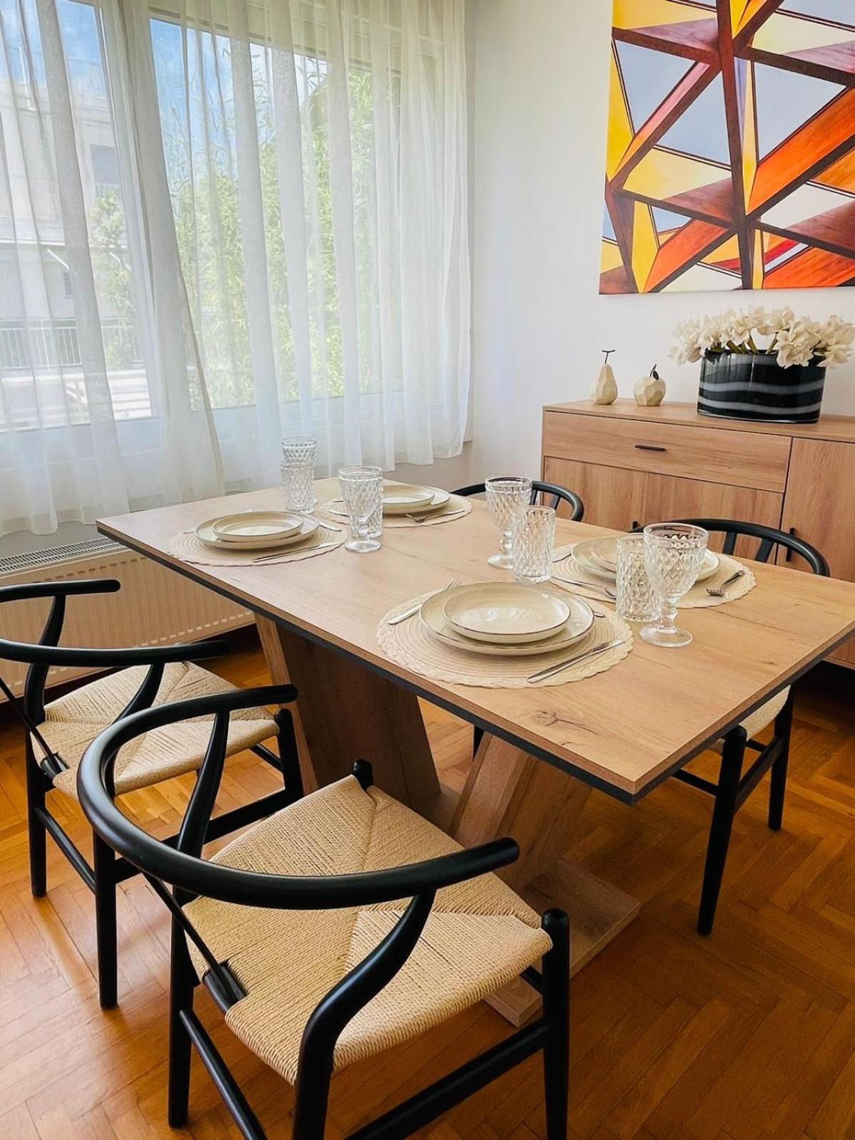 Overview Boutique Apartment Atene Esterno foto